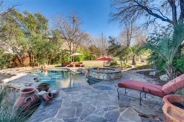 2614 Pace Bend RD S, Spicewood, TX 78669