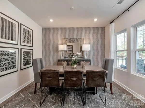 2305 Snapdragon CT, Stanley, NC 28164