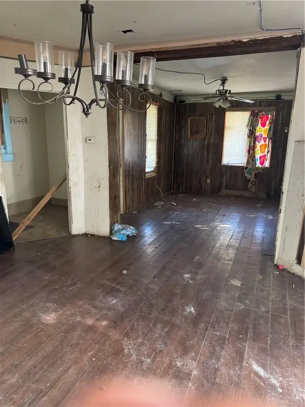 206 Harvard ST, St Joseph, MO 64504