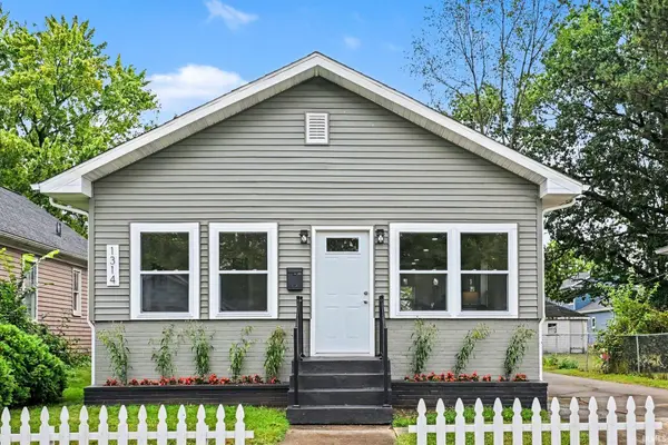 1314 Corby BLVD, South Bend, IN 46617-1609