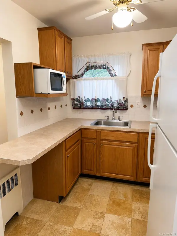 320 S Broadway #T4, Tarrytown, NY 10591
