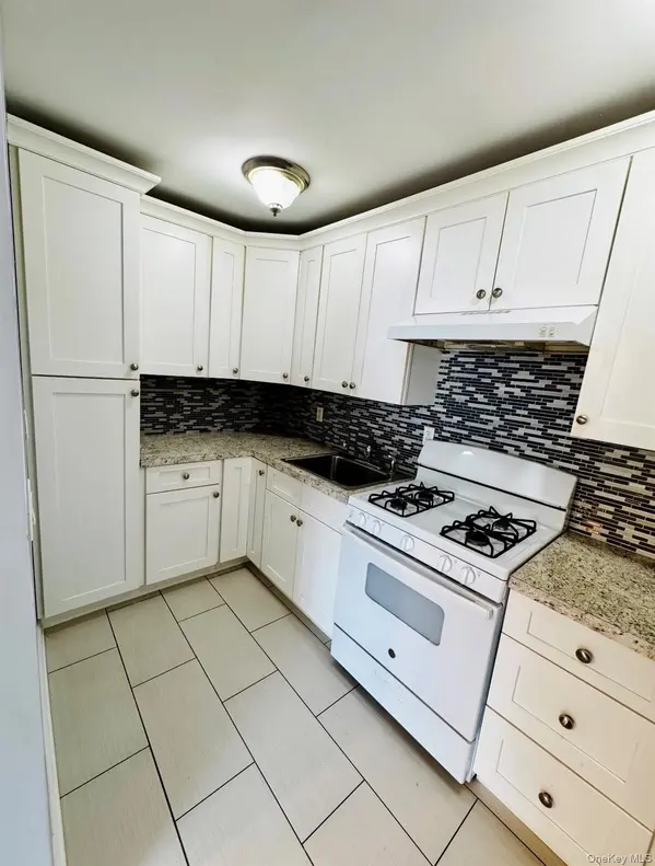 86 Old Tappan RD, Tappan, NY 10983