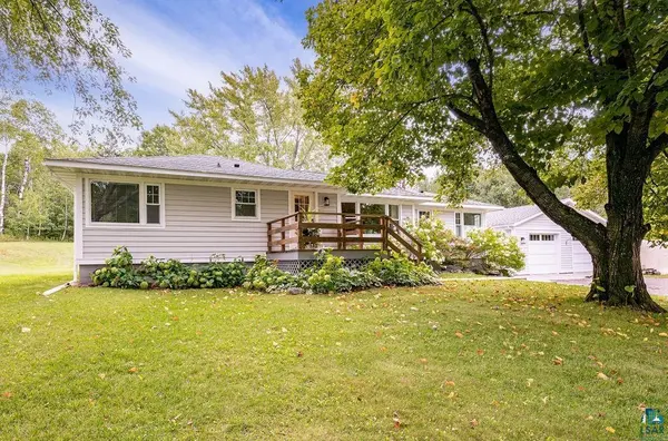 4942 Lester River Rd, Duluth, MN 55804