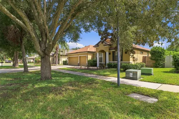 9808 CARR RD, Riverview, FL 33569