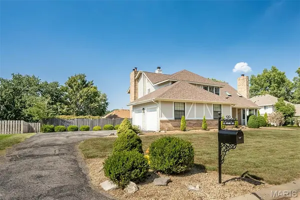 440 Meramec WAY, St Charles, MO 63303