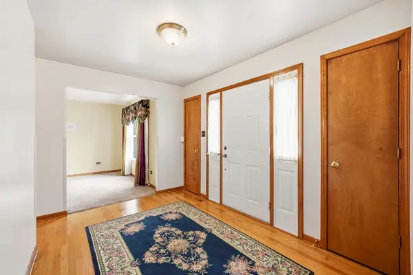 16020 S Howard ST, Plainfield, IL 60586