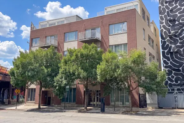 912 W Chicago AVE #403, Chicago, IL 60642