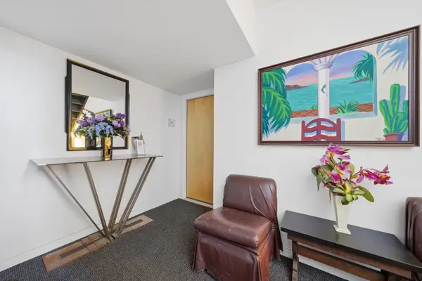 1733 W Lawrence AVE #CU2, Chicago, IL 60640