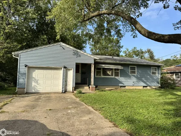 707 W Tyler AVE, Fairfield, IA 52556