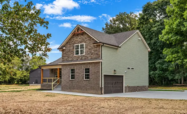 1066 Indian Creek Rd, Cumberland Furnace, TN 37051
