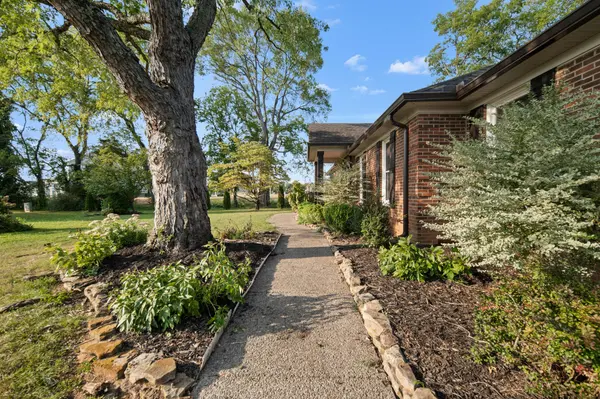 2814 Archer Ave, Murfreesboro, TN 37129