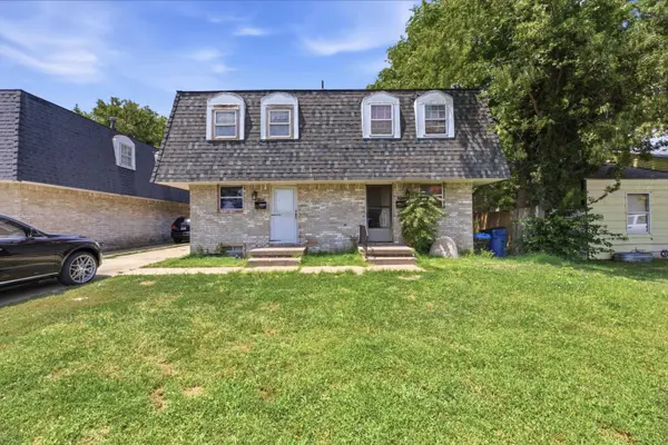 2215 S Market St, Wichita, KS 67211