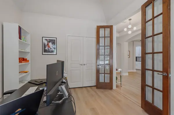 10113 Loxley LN, Austin, TX 78717