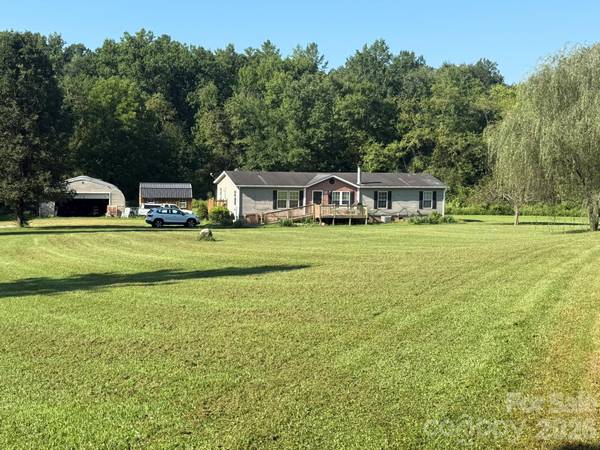 907 Epley DR, Marion, NC 28752
