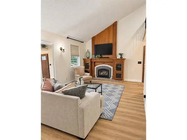 16453 E Radcliff #B, Aurora, CO 80015