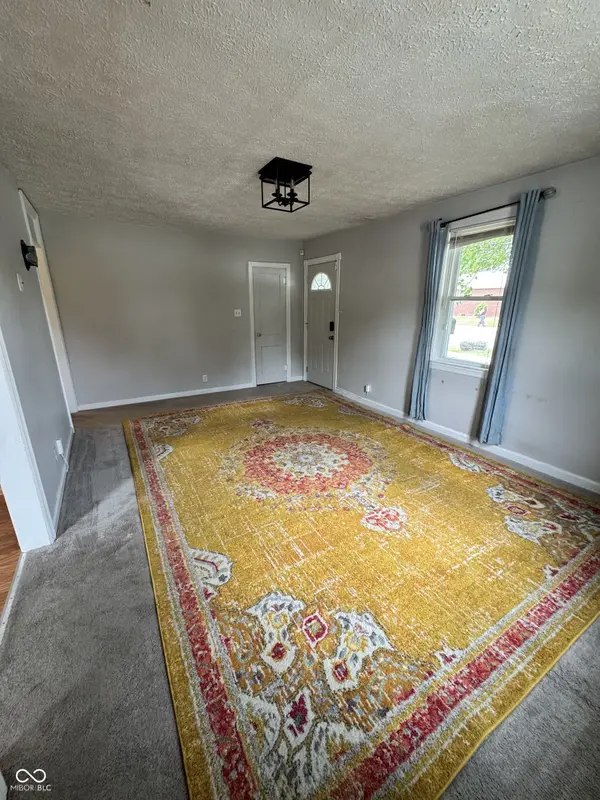 243 N Jefferson ST, Brownsburg, IN 46112