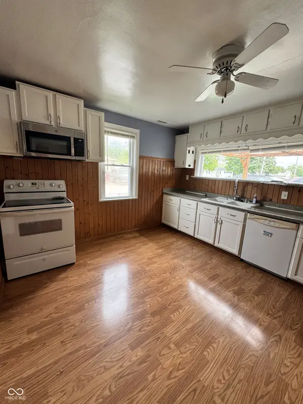 243 N Jefferson ST, Brownsburg, IN 46112