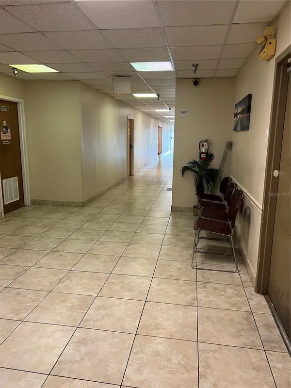 6900 SILVER STAR RD, Orlando, FL 32818