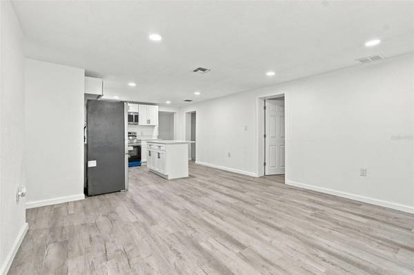 38351 7TH AVE, Zephyrhills, FL 33542