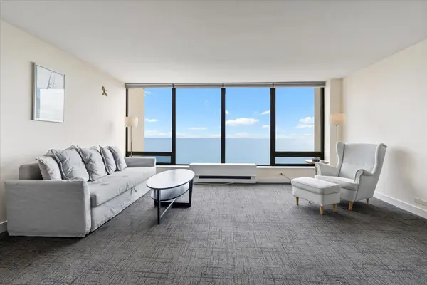 5445 N Sheridan RD #2608, Chicago, IL 60640
