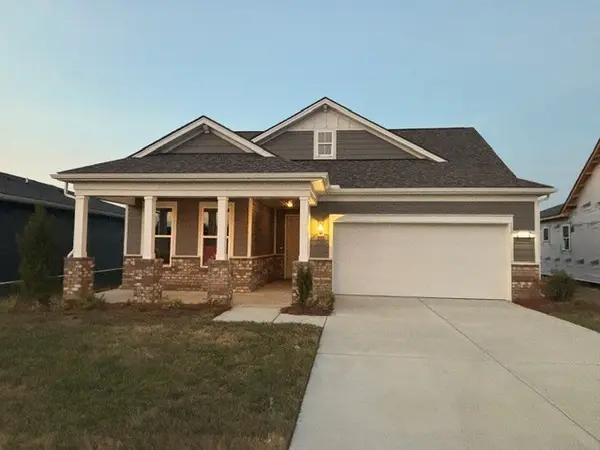 911 Bur Oak Rd, Lebanon, TN 37090