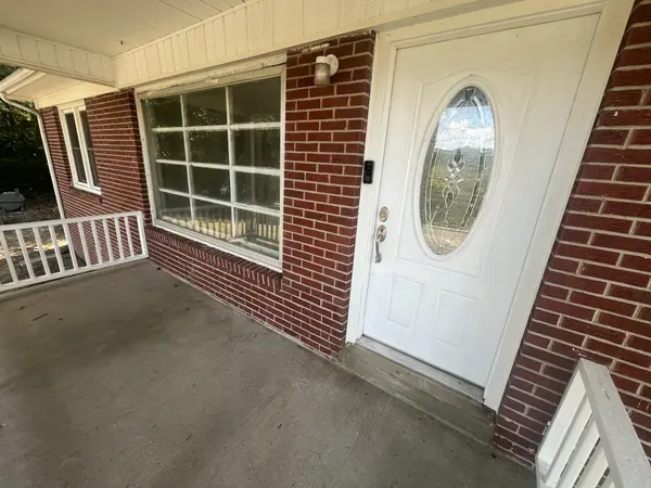305 Folger St, Waynesboro, TN 38485