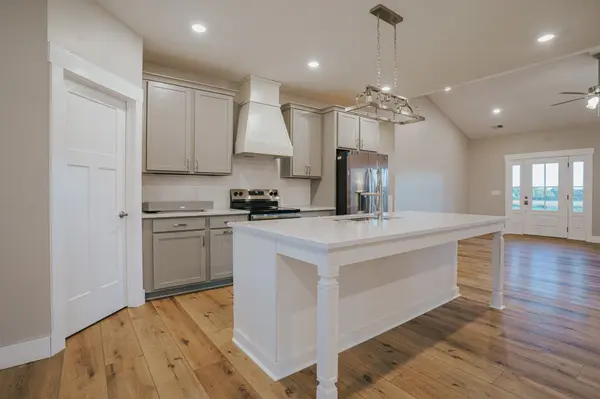 4674 William Woodard Rd, Springfield, TN 37172