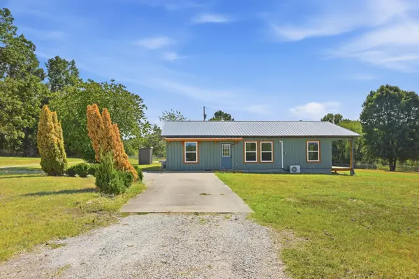 11905 Opal LN, Neosho, MO 64850