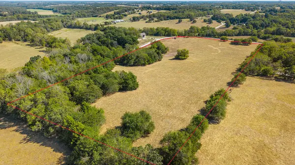 000 W Farm Rd 168, Republic, MO 65738