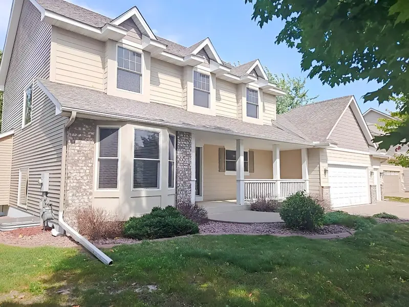 2661 116th AVE NE, Blaine, MN 55449