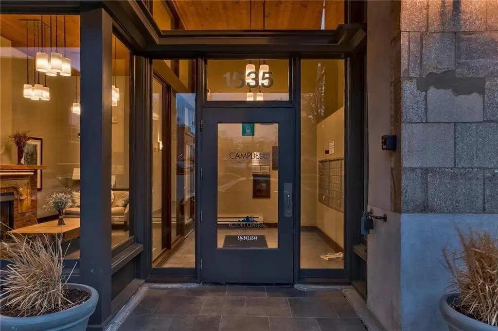 1535 Walnut ST #304, Kansas City, MO 64108