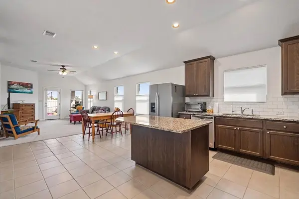 102 Patrick Herndon DR, Bastrop, TX 78602
