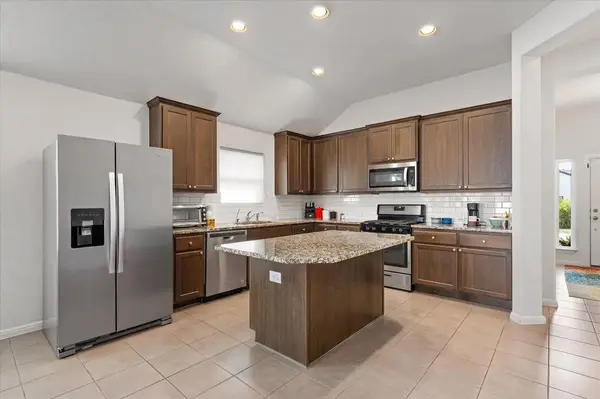 102 Patrick Herndon DR, Bastrop, TX 78602