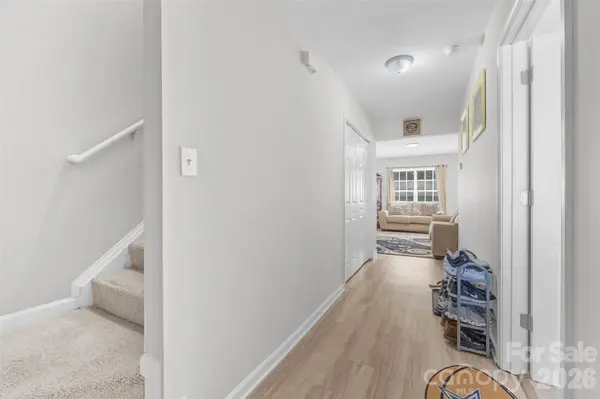 5413 Esther LN, Charlotte, NC 28214