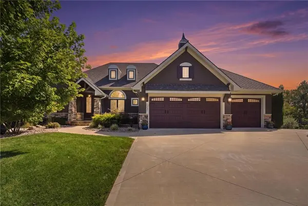 1201 Serenity CT, Raymore, MO 64083