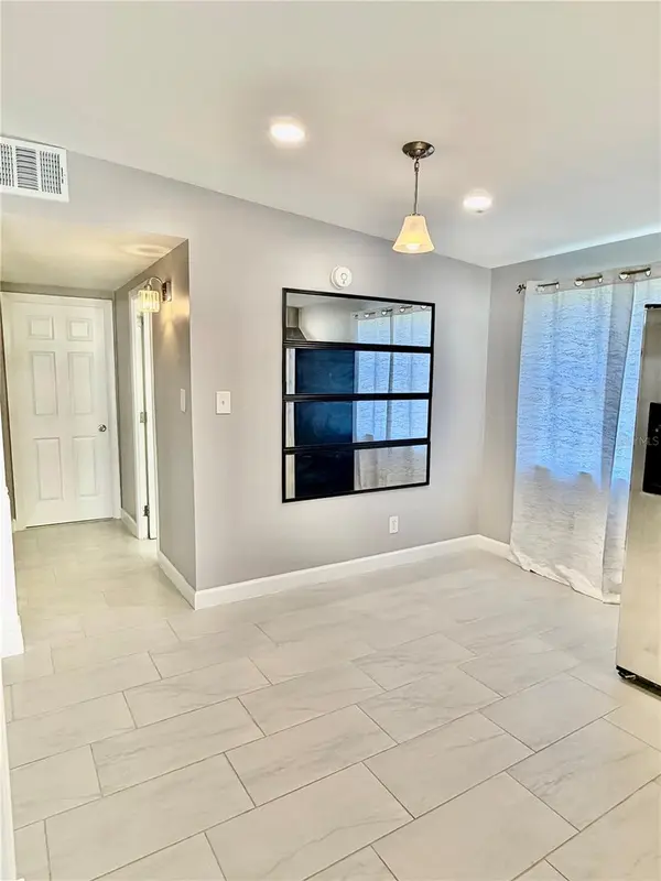 1312 WINDSOR WAY, Tampa, FL 33619