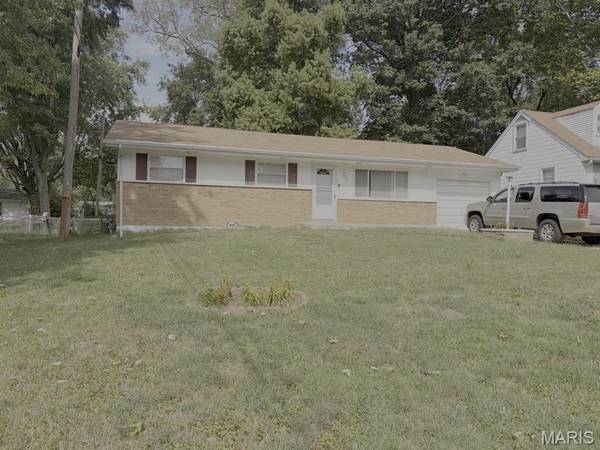 839 Font LN, Bellefontaine Nghbrs, MO 63137
