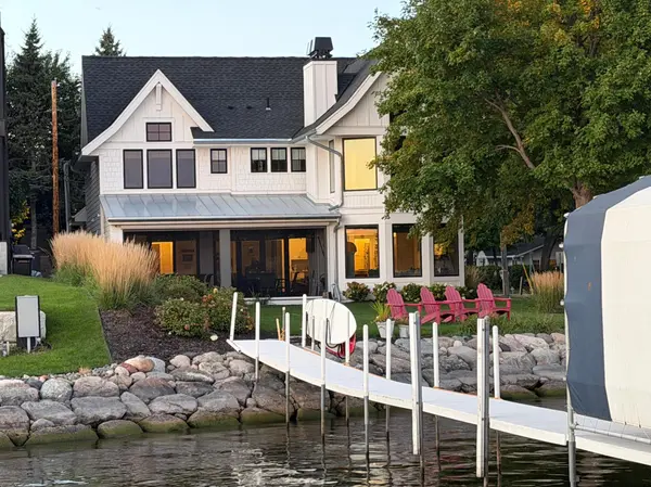 365 Lakeview AVE, Tonka Bay, MN 55331