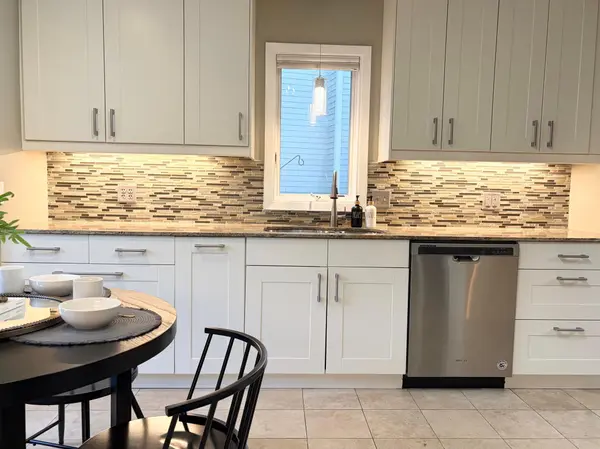 15549 Michele LN, Eden Prairie, MN 55346