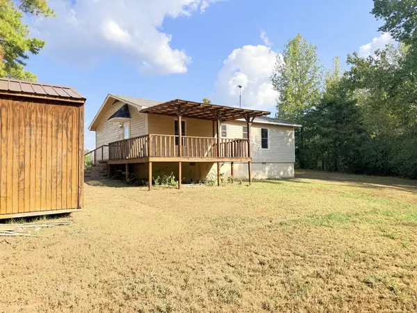 155 Dickson Rd, Sardis, TN 38371