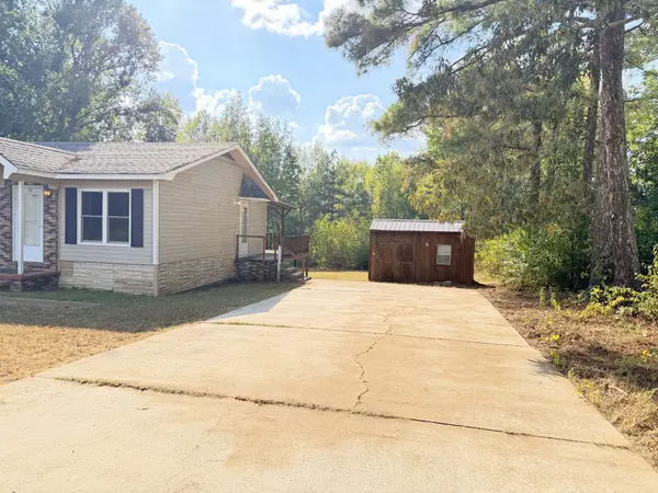 155 Dickson Rd, Sardis, TN 38371