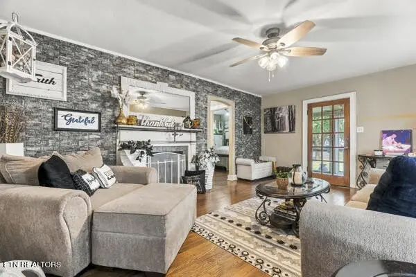 2830 Conner Drive, Knoxville, TN 37918