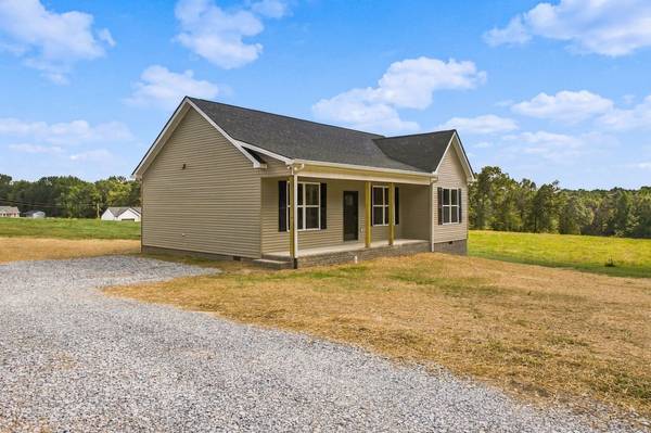 59 Dukes Park Rd, Summertown, TN 38483