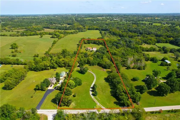 16723 Endsley RD, Kearney, MO 64060