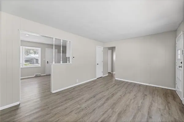 11305 Crystal AVE, Kansas City, MO 64134