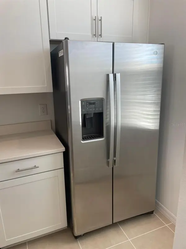 6330 FAIRMONT LN, Palmetto, FL 34221