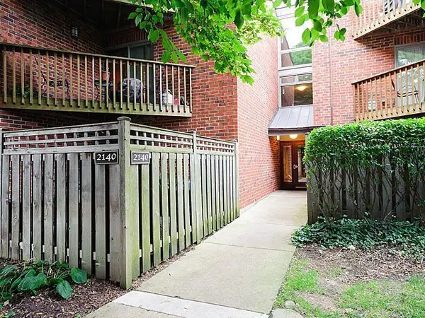 2140 N LINCOLN AVE #5103, Chicago, IL 60614
