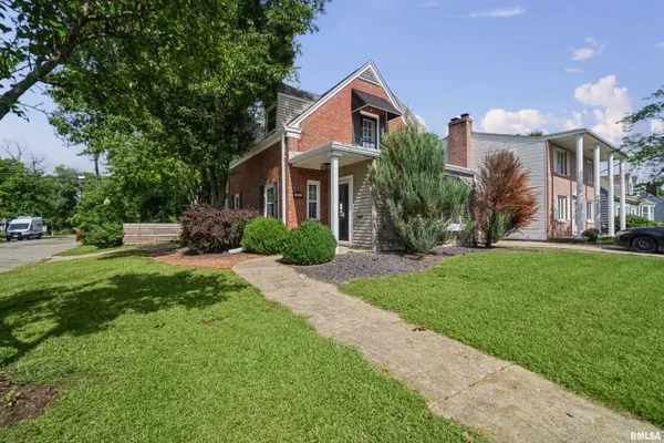 1117 E FAIROAKS AVE, Peoria, IL 61603
