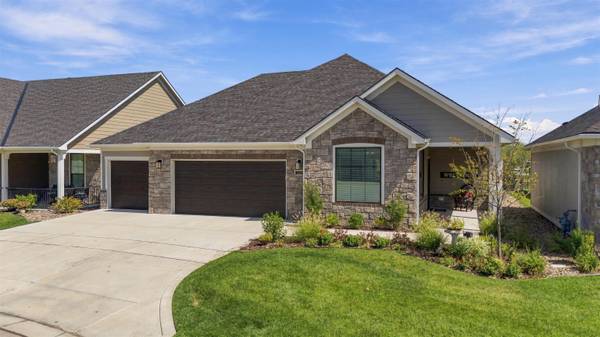 1434 S Monument St, Wichita, KS 67235