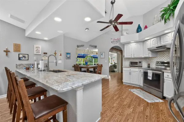 1512 BLUE LAKE CIR, Punta Gorda, FL 33983